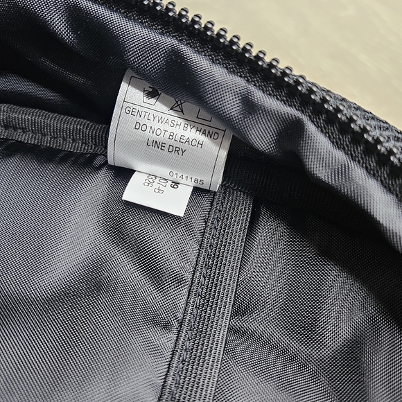 ADIDAS WOMEN'S VFA 2 BACKPACK BLACK - Picture 14 of 16